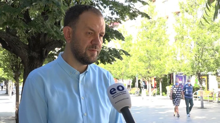 Bytyçi: Ndërtimi i memorialit të sakrificës së fëmijëve të Kosovës të bëhet përmes konkursit ndërkombëtar