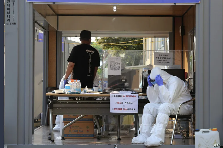 Frika nga koronavirusi, e pabesueshme çfarë bëjnë jugkoreanët