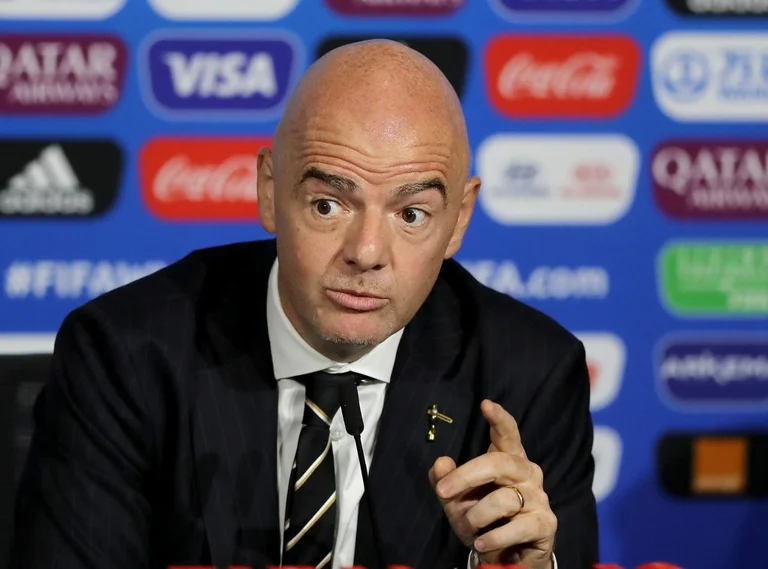 Avaz de escándalos en la FIFA: Infantino siendo investigado por abuso de poder y otros