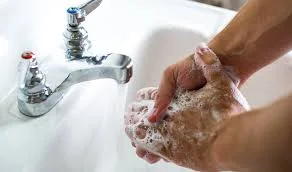 Studio russo: camera - temperatura acqua uccide coronavirus entro 72 ore