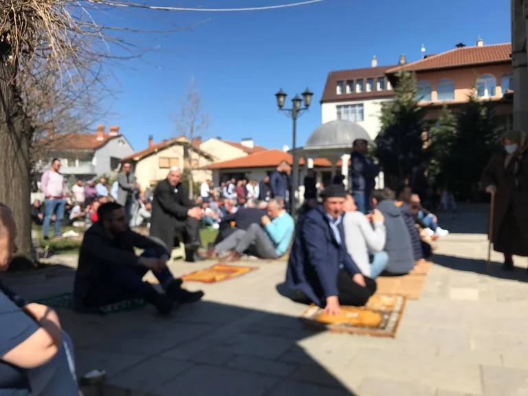 Juma is massively forgiven through Kosovo mosques, measures against coronobitus neglected