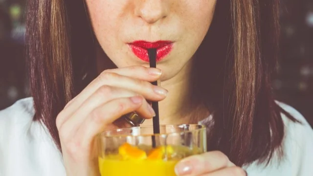 Von Sonnenbrillen bis hin zu Säulen: Obsessions, die Sie vorzeitig altern