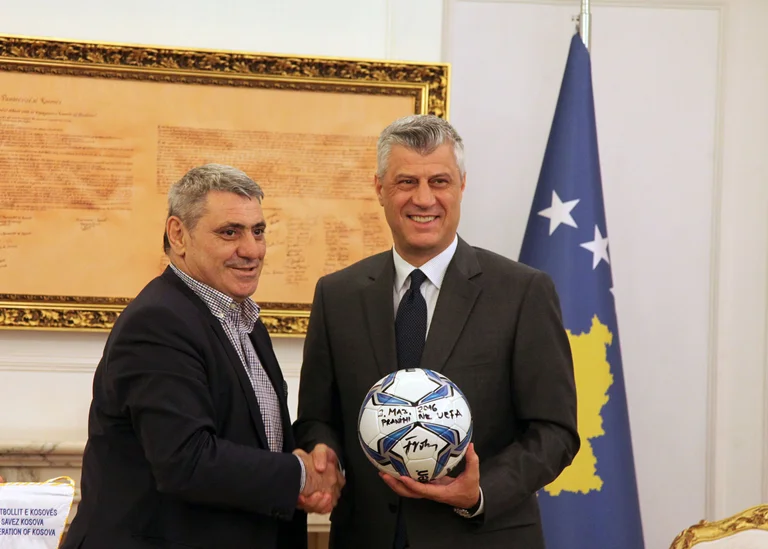 Thaci se souvient de Fadil Vokrri sous une forme étrange : j'aimais Trepca quand Pristina a remporté de grands succès