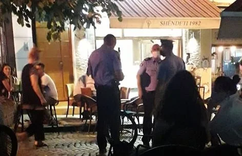 Inspektorate, Polizei startet Aktion in Prizren, siehe die Antimaßnahmen, die eingehalten werden - CO VID