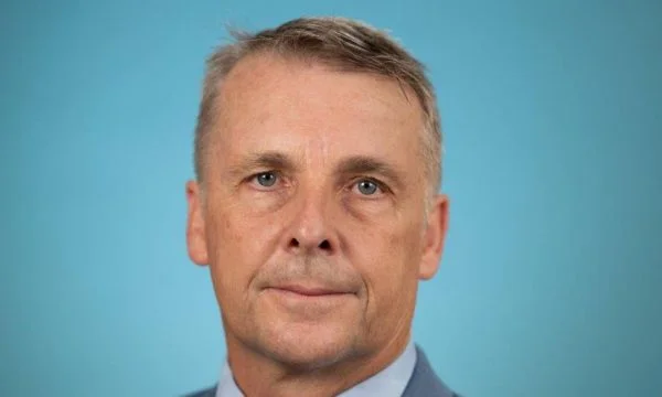 Who is the new German ambassador to replace Heldtin?