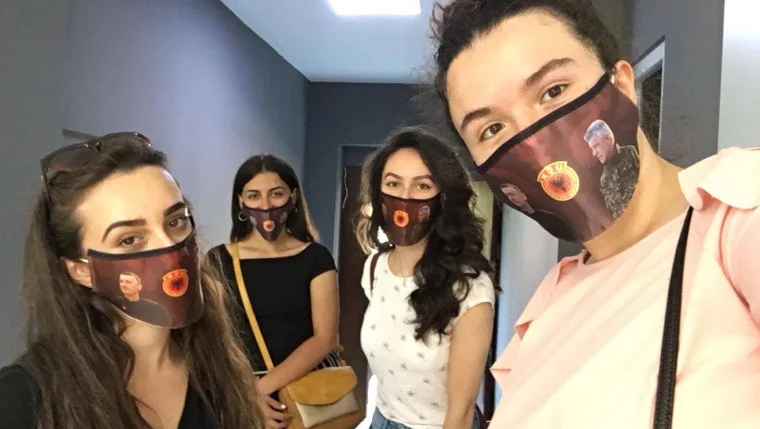 Defence mask with Hashim Thaci, Kadri Veselin, new trend on social networks