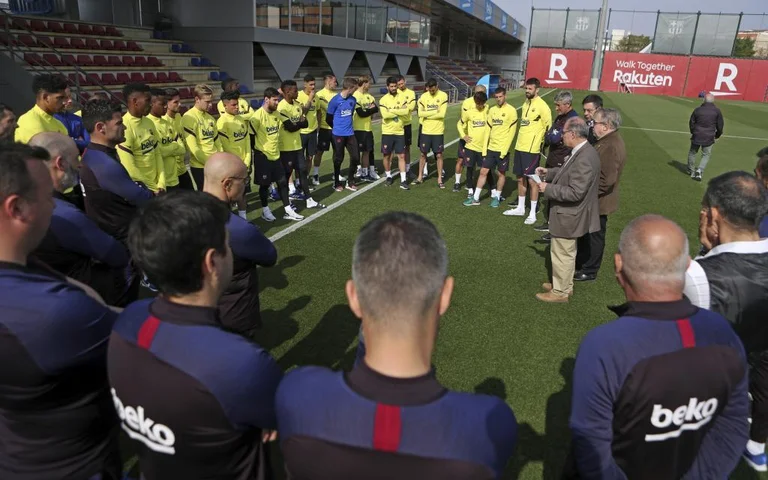 Barcelona trouble, team star goes live in the drunk Instagram (Video)
