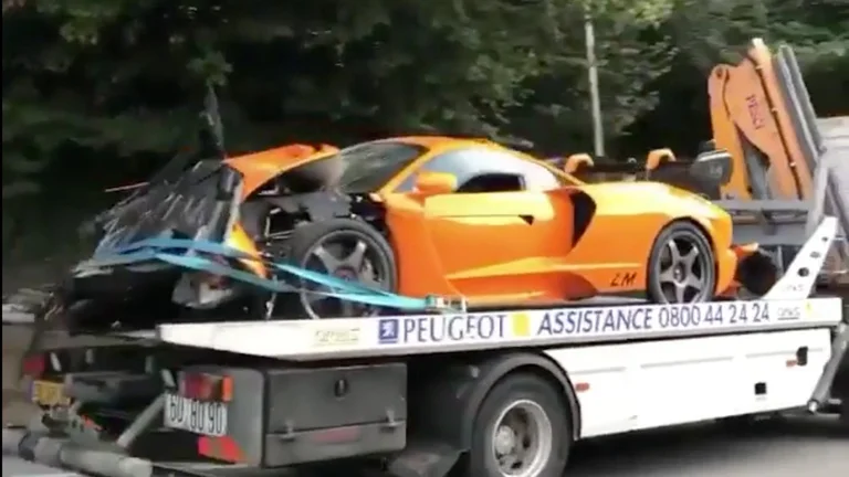 Former Forum 1 pilot involved in 850 thousand euros in car