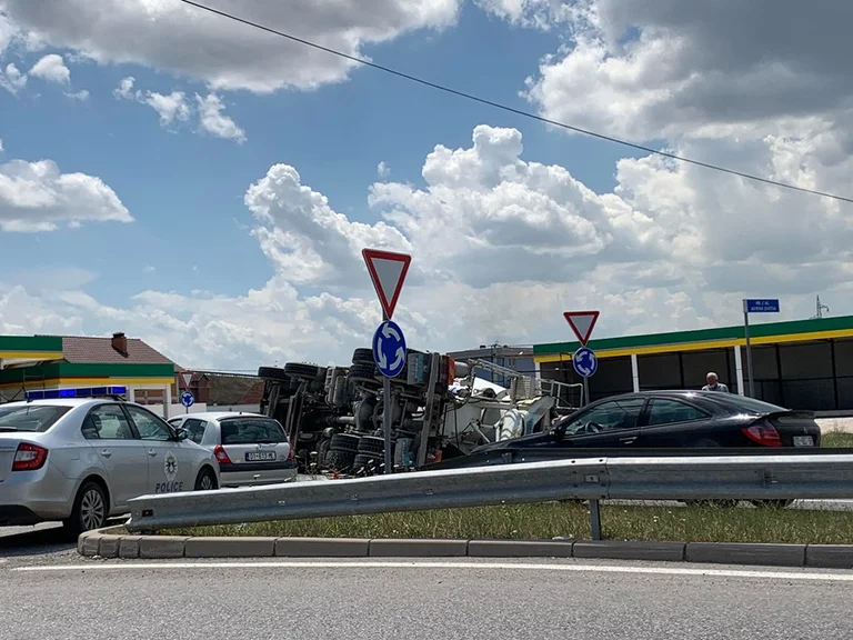 Le gros accident du quartier de Magzit fait rouler le camion