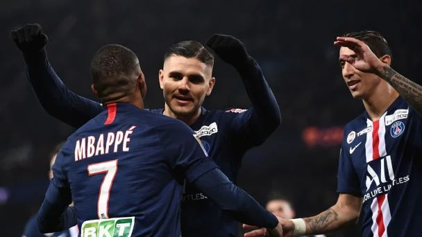 French football tonight returns with the Cup final: There are fans in the Tribuna, official formations