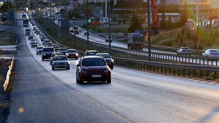 Ata që nuk i regjistruan mjetet për shkak të COVID-19 duhet t’i kryejnë detyrimet deri më 17 gusht
