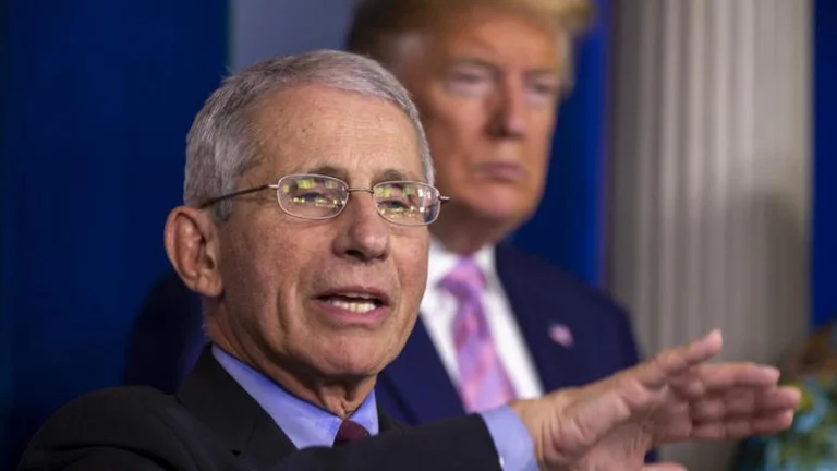 Fauci: Është e mundur që koronavirusi kurrë nuk do të çrrënjoset