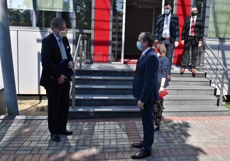 Hoti priti në takim lamtumirës ambasadorin e Gjermanisë, Christian Heldt