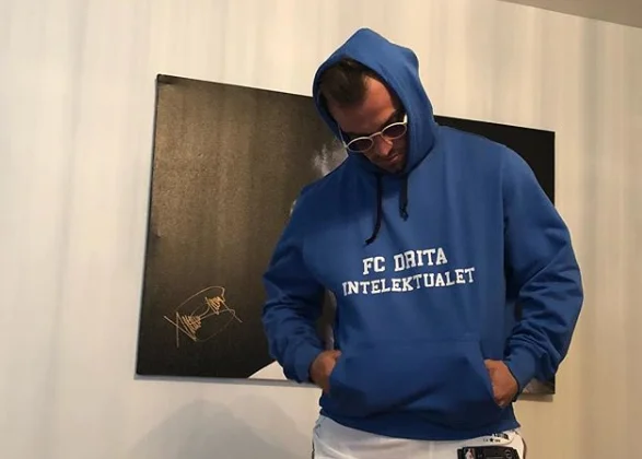 Shaqiri ia uron titullin Dritës