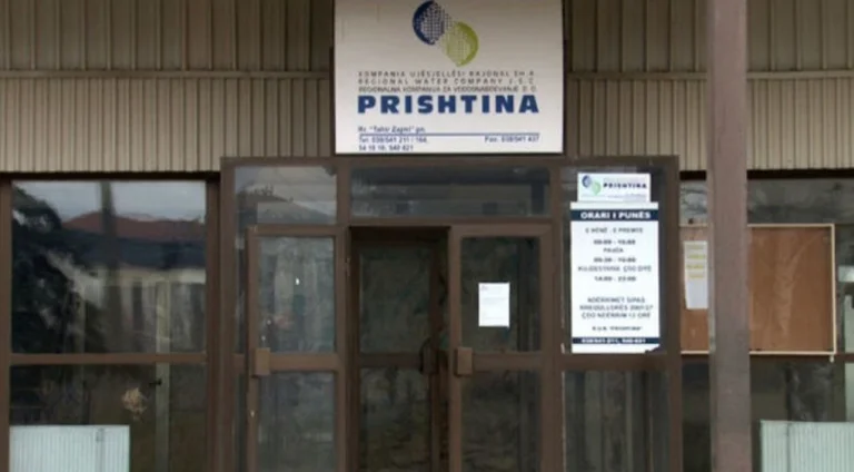 Drejtori i Ujësjellësit mohon që komunikata ku akuzohej bordi i përkohshëm është lëshuar nga kjo kompani