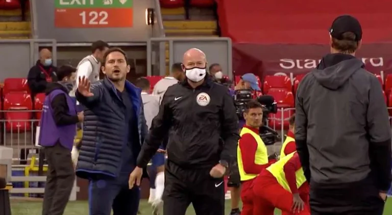 Lampard për pak sa nuk u kacafyt me Kloppin dhe asistentët e tij prapa vijave sonte