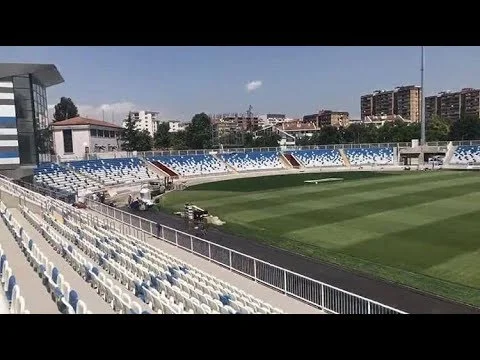 Ndeshje revyale në Prishtinë për ditëlindjen e legjendës Fadil Vokrri