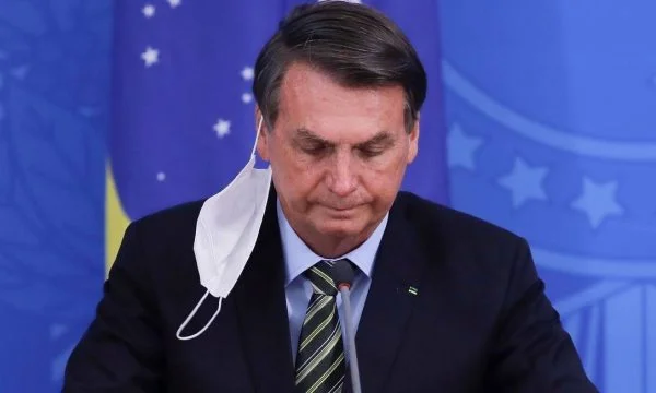 Presidenti i Brazilit del pozitiv edhe në testin e tretë për koronavirus