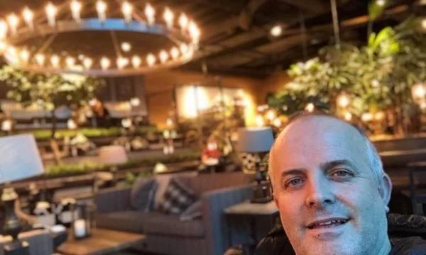 Vdes arkitekti kosovar, ishte i prekur nga koronavirusi