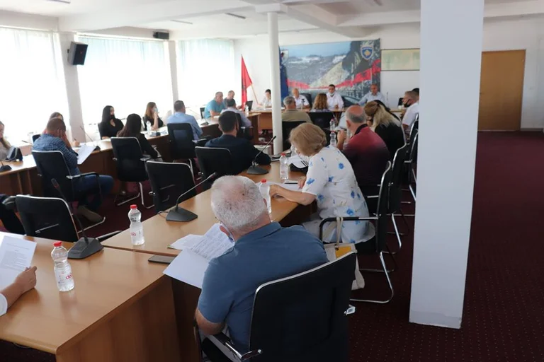 Kaçanik: Vetëvendosja kundër deklaratës për mbrojtjen e vlerave të UÇK-së