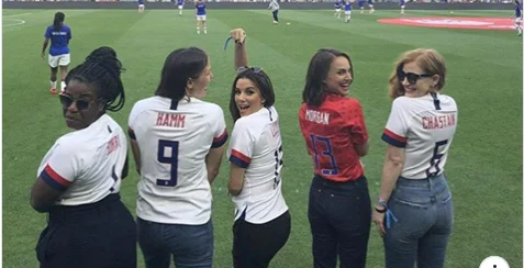 Natalie Portman, Serena Williams e Eva Longoria – klubi i parë i futbollit me pronare krejtësisht gra po vjen