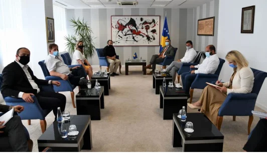 Hotelieria dhe turizmi ia bëjnë katër kërkesa urgjente Qeverisë së Kosovës