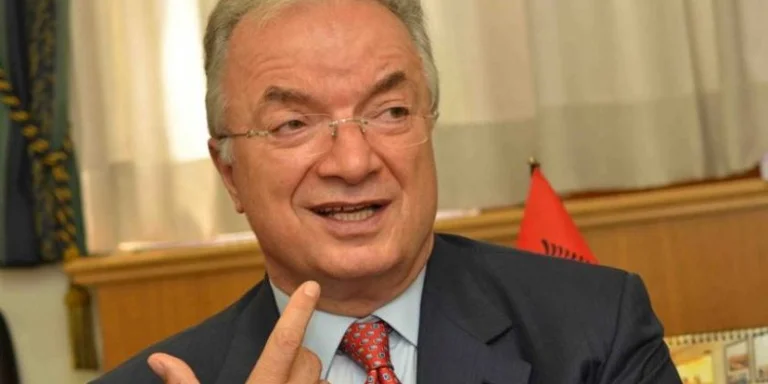 Haliti e quan forumin lojë: Hoti të raportojë çfarë bisedoi me Vuciqin
