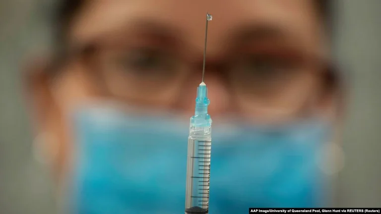 Zyrtarët e kompanive farmaceutike dëshmojnë para Kongresit amerikan