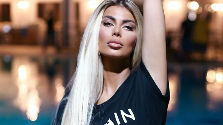 Luana Vjollca mahnit me pozat e reja, tërheq vëmendje përmes linjave trupore