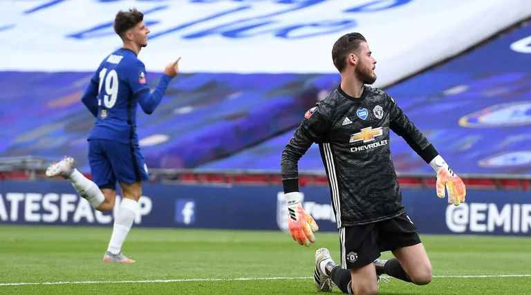 Chelsea i jashtëzakonshëm: Shpartallon Man Unitedin dhe kalon në finale të FA Cup