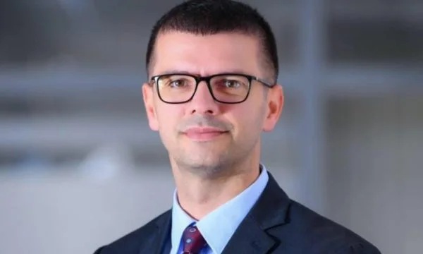 Edhe një deputet i LDK-së shërohet nga koronavirusi