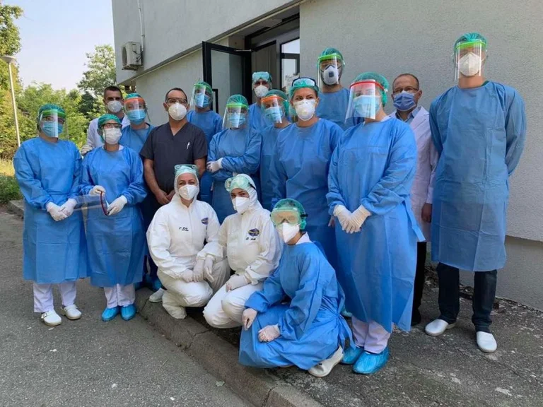 16 Doctors and Nurses Join Gjakova Hospital in the War With Coronavirus