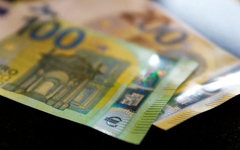 The Ministry of Finance shows when to execute payments from Emergency Package