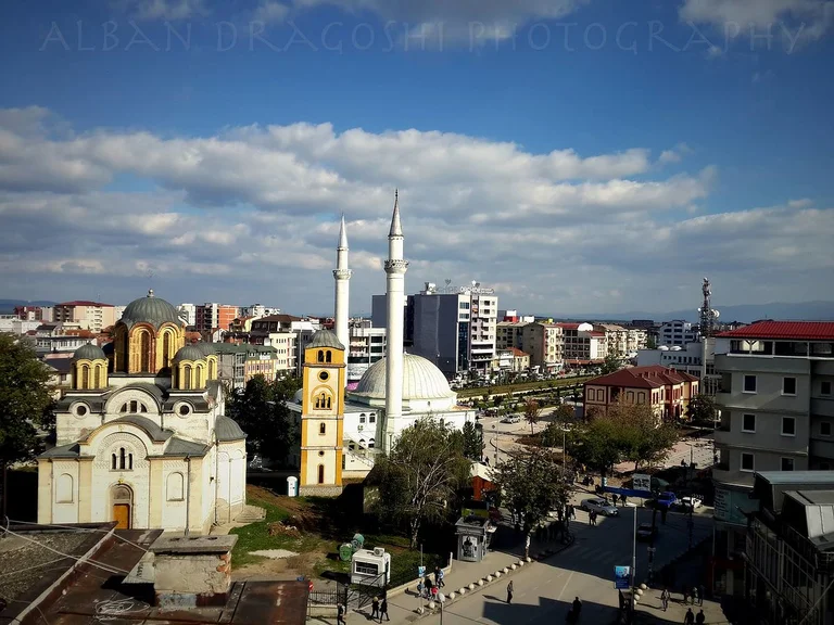 En Ferizaj el chico golpeó a papá