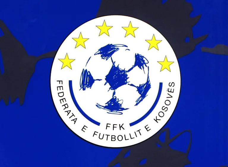 Njeriu që zbuloi Rashicën iu shpall luftë “dallaverxhive, hajnave e servilave” në futbollin e Kosovës