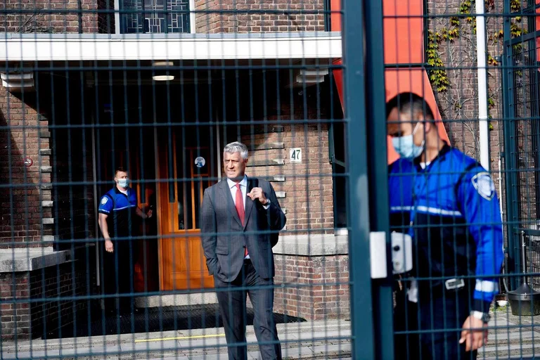 La entrevista de Thaci continúa hoy
