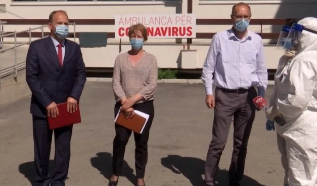 Croissance de la pandémie, Krasniqi suspend les congés annuels pour tout le personnel médical
