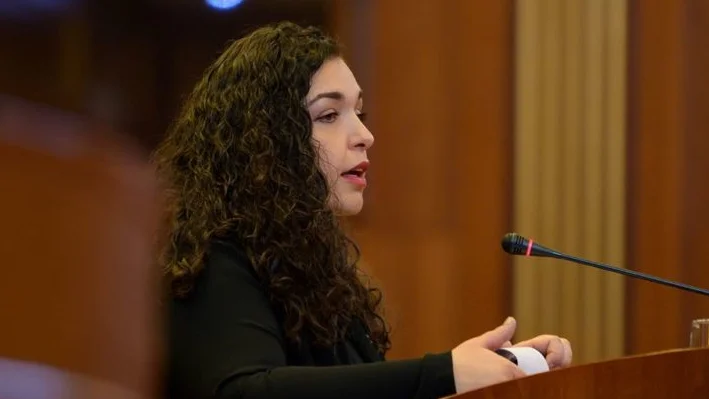 They get confused: VV doubts government motives, Vjosa Osmani thinks they're questioning it