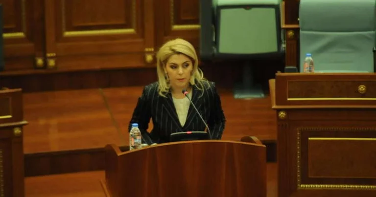 Deliu: L'impôt et la réciprocité supprimés sans aucun avantage pour le Kosovo