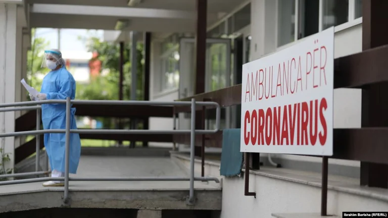 Große Anzahl infizierter Menschen steigern Krankenhauskapazität
