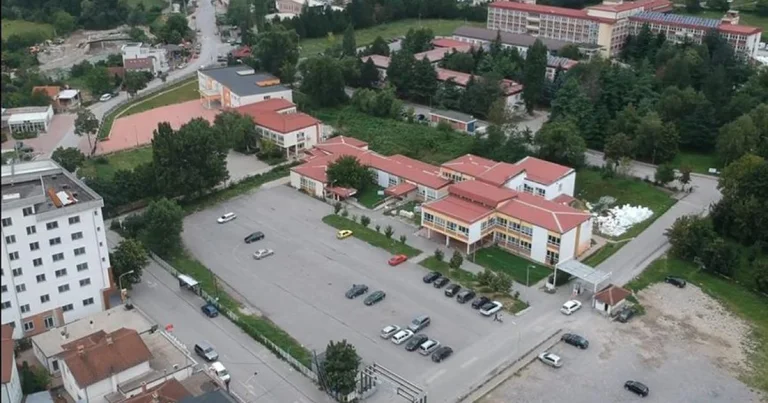 Alarming, Peja Hospital también se llena con pacientes con Ovid 19