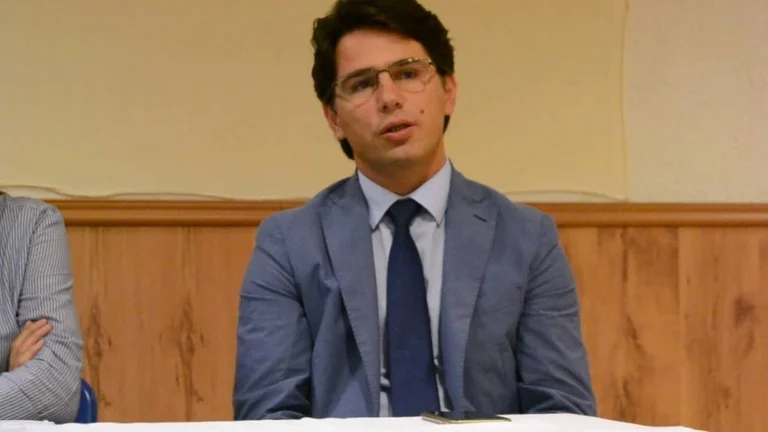 Le sous-ministre LDK : Vetevendosje aujourd'hui, sauf pour la colère, ne vote pas les accords internationaux