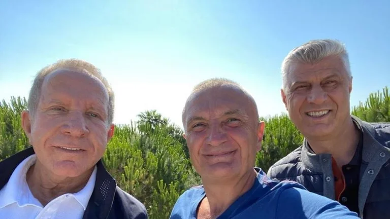 Meta awaits Pacolli's Thaci: Photo published near several herbs