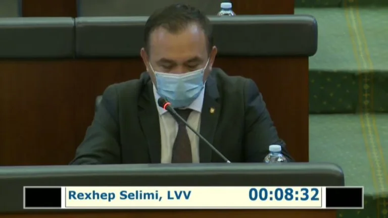 Selimi presents LVV draft resolution for dialogue with Serbia