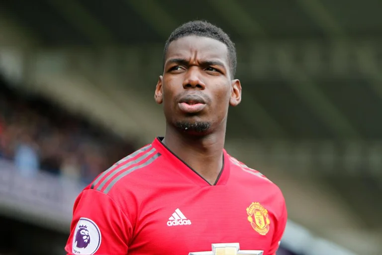Paul Pogba sta con Man United, sperando che il club trasferirà questo giocatore.