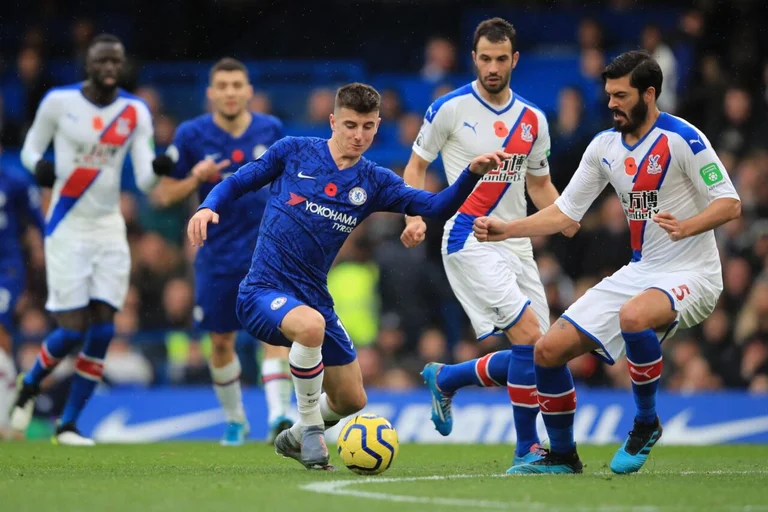Chelsea dans un combat de tir à quatre balles ce soir va à Crystal Palace pour des formations officielles