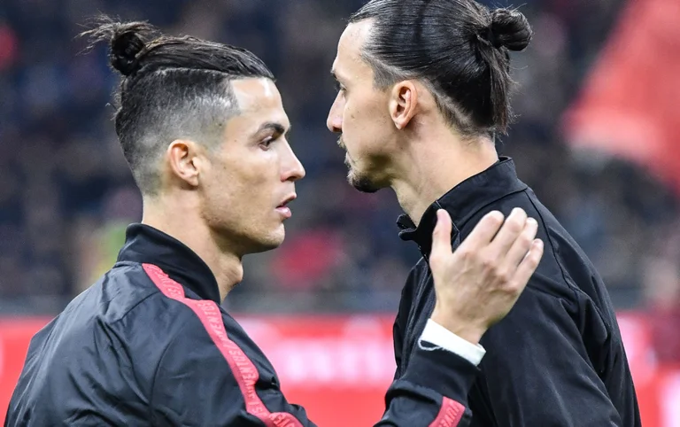 Offizielle Formationen: Mailand juventus
