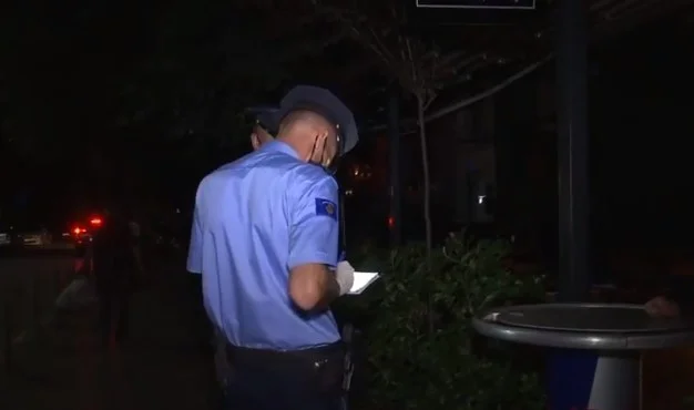 Policia zë qytetarët dhe i dënon në Prishtinë