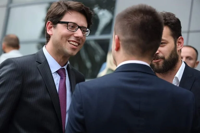 Murati: Pagesat e dyta të Paketës emergjente, mund të bëhen edhe pa u rishikuar buxheti