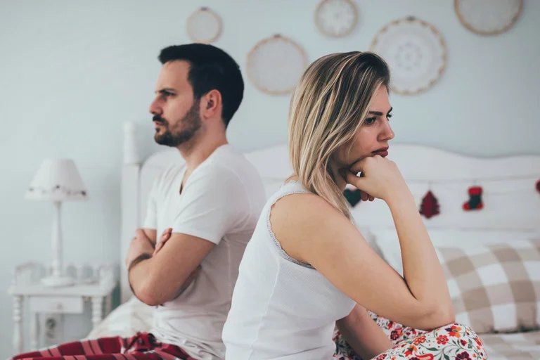 Gjashtë gjërat që i ndodhin trupit kur ndaloni së bëri seks